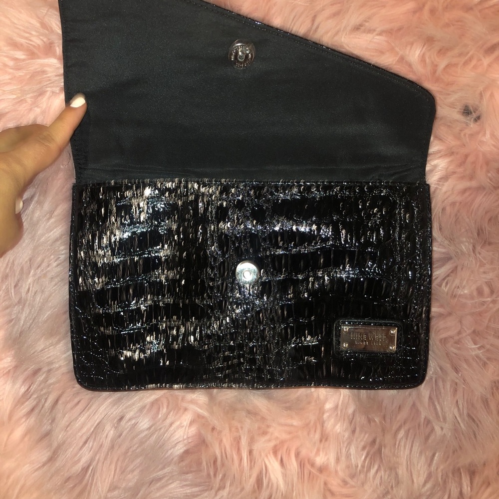Bag - Picture 2 of 3